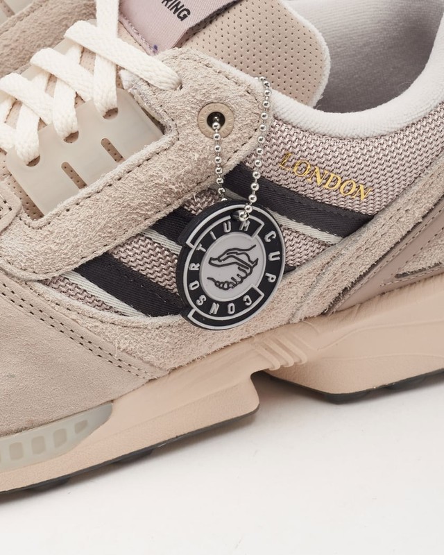【ミルク】 adidas ZX 8000 Consortium Cup Offspring London Men's